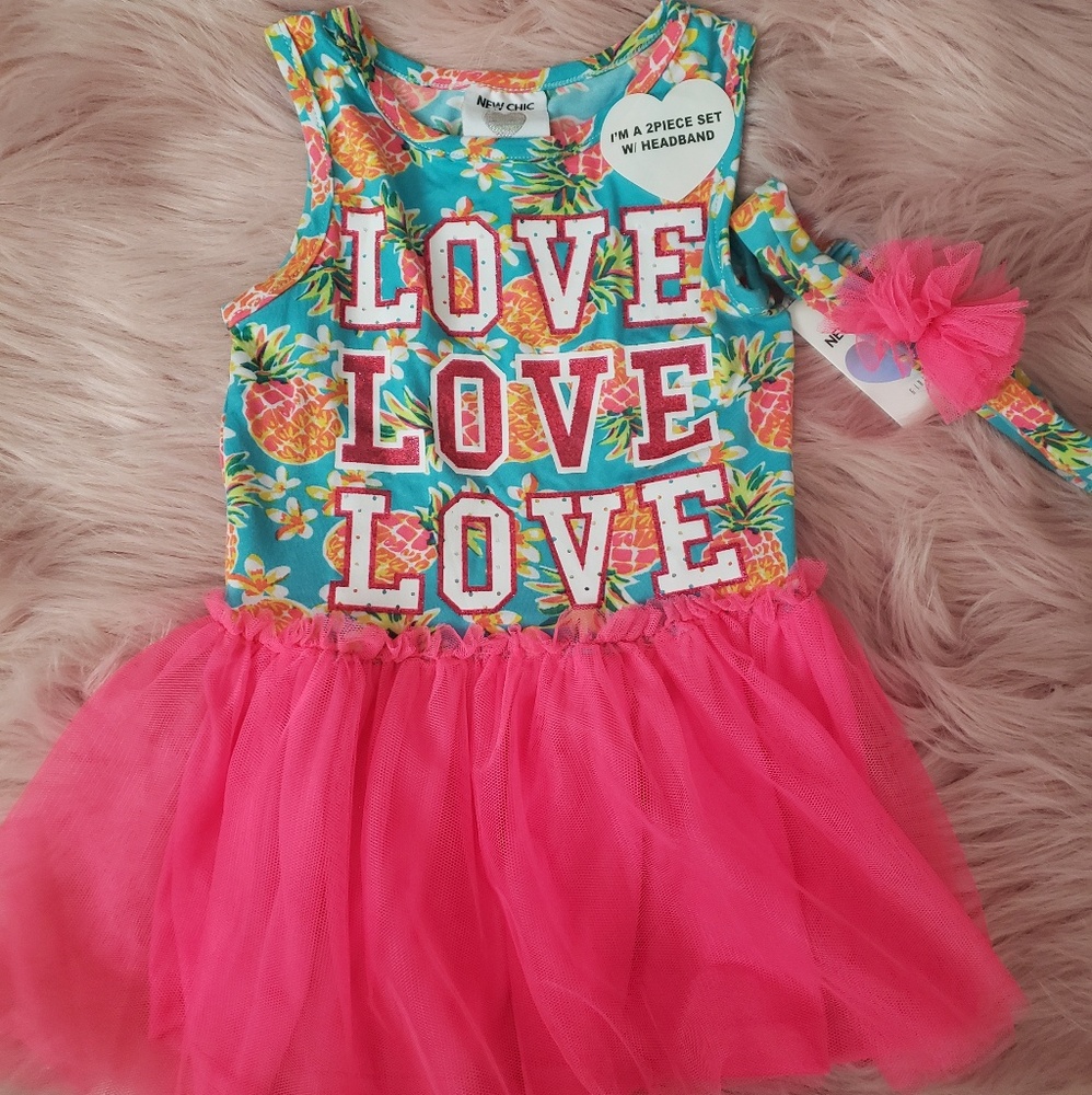 Toddlet dress with headband included